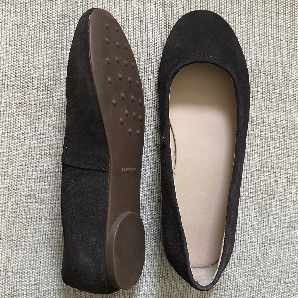 Lands End Suede Ballet Flats Brown Size 5.5 Rubber Sole Flaw